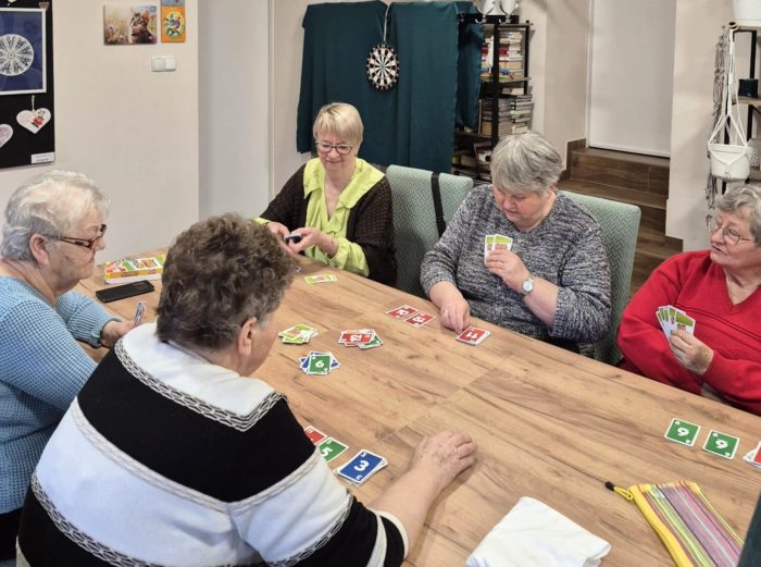 Miniaturka artykułu Seniorzy w formie! Aktywne spotkania w Serbach i Ruszowicach