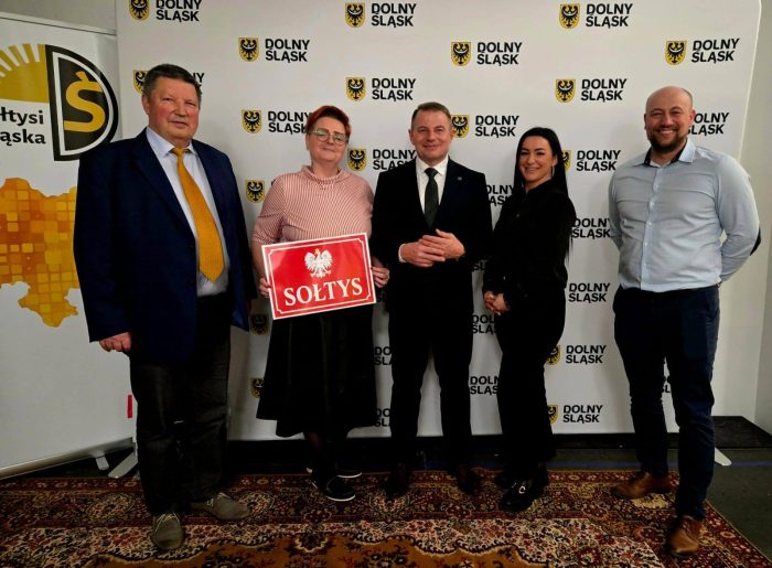 Miniaturka artykułu Sołtysi z Gminy Głogów na gali w Legnicy