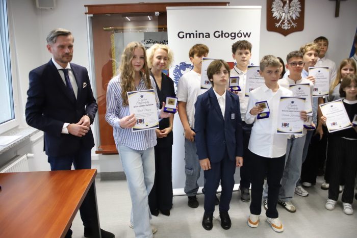 Miniaturka artykułu Gmina Głogów nagrodziła najzdolniejszych uczniów!
