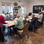 Zajęcia decoupage w Klubie Seniora w Ruszowicach